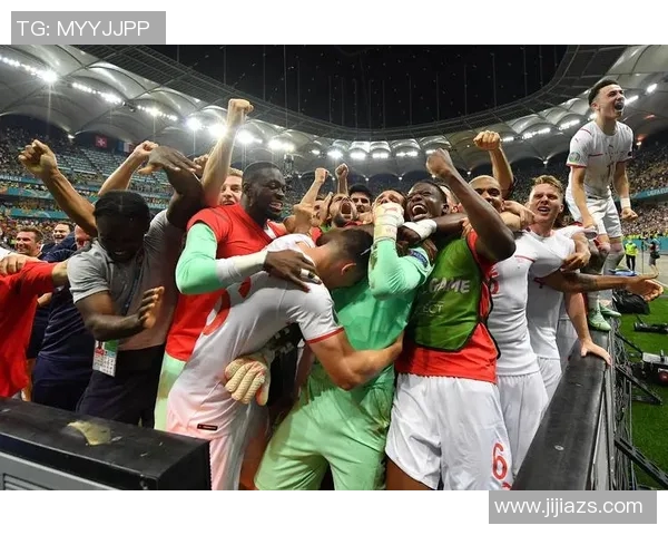 足球明星侧脸魅力尽显帅气瞬间展现运动之美与风采